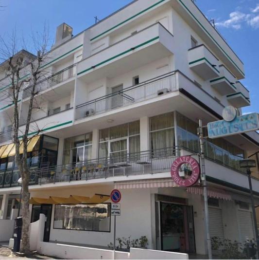 Hotel Augustus Gatteo a Mare Εξωτερικό φωτογραφία