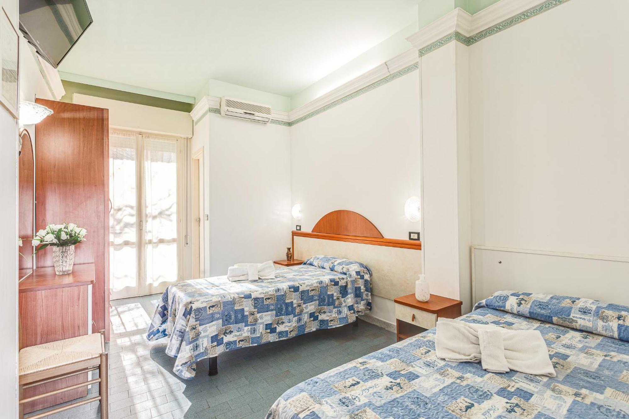 Hotel Augustus Gatteo a Mare Εξωτερικό φωτογραφία